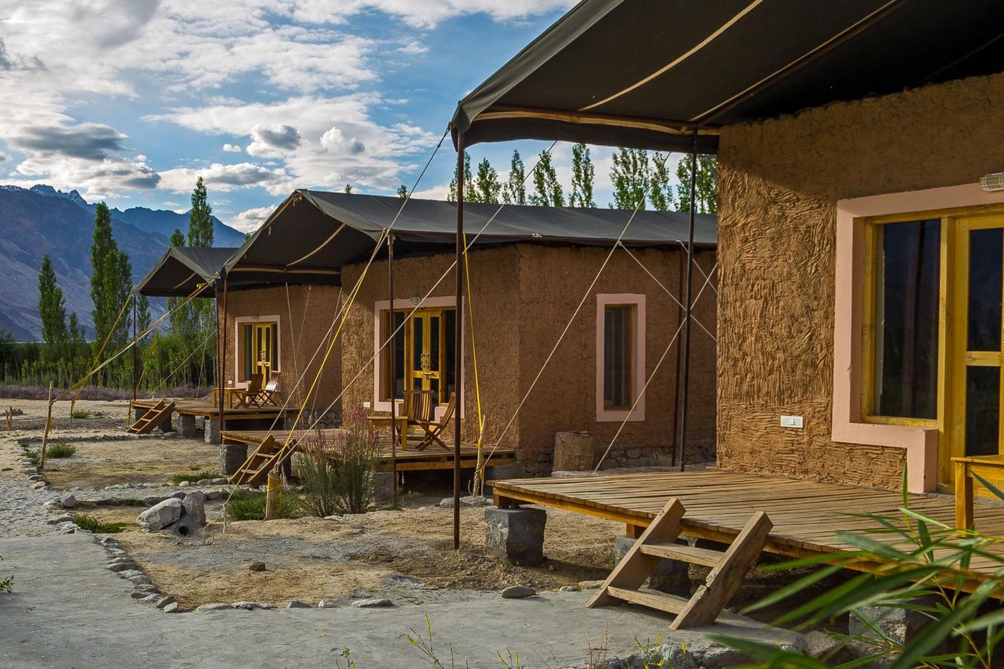 Sumur 努布拉生态小屋酒店 外观 照片
